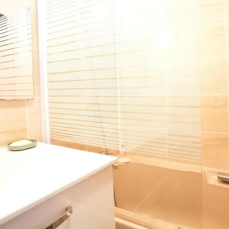Apartment Le Havre De Ferrieres - Calme, Wi-fi, Centre Martigues